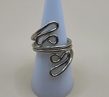 Elegant 925 Sterling Silver Wide Squiggle Outline Ring /Size 8 Adjustable