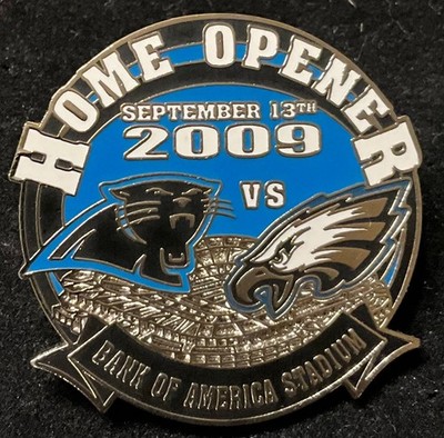 Carolina Panthers vs Philadelphia Eagles 2009 Game Day Collector Pin.