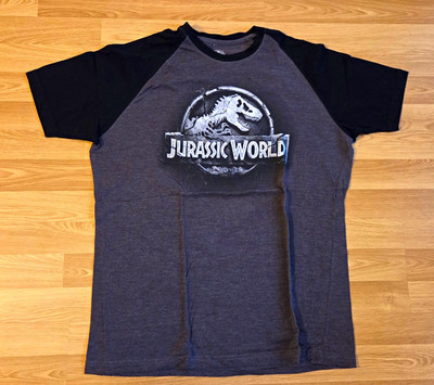 Jurassic World Universal Studios USA T-Shirt Raglan grau/schwarz Größe XL