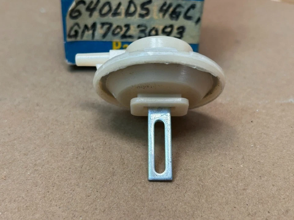 Oldsmobile F85 1964 4 barriles estrangulador de carburador extracción GM 7023093 NORS Foto 4 de 4