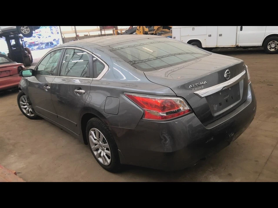 Pinza trasera izquierda conductor compatible 07-18 ALTIMA 6775383 Foto 3 de 4