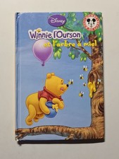 500322076 | Winnie l'Ourson et l'arbre à miel