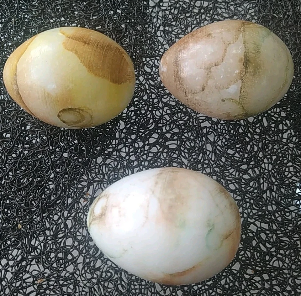 3 oeufs en pierre polie 7 Cm - Photo 3/4