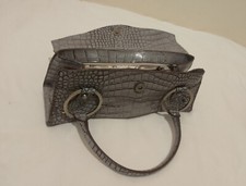 Borsa Guess in pelle vegana