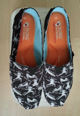 skechers bobs for dogs memory foam