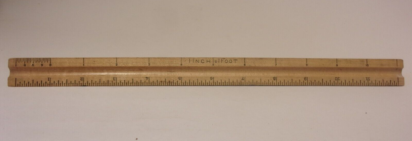 Foto 2 di 16