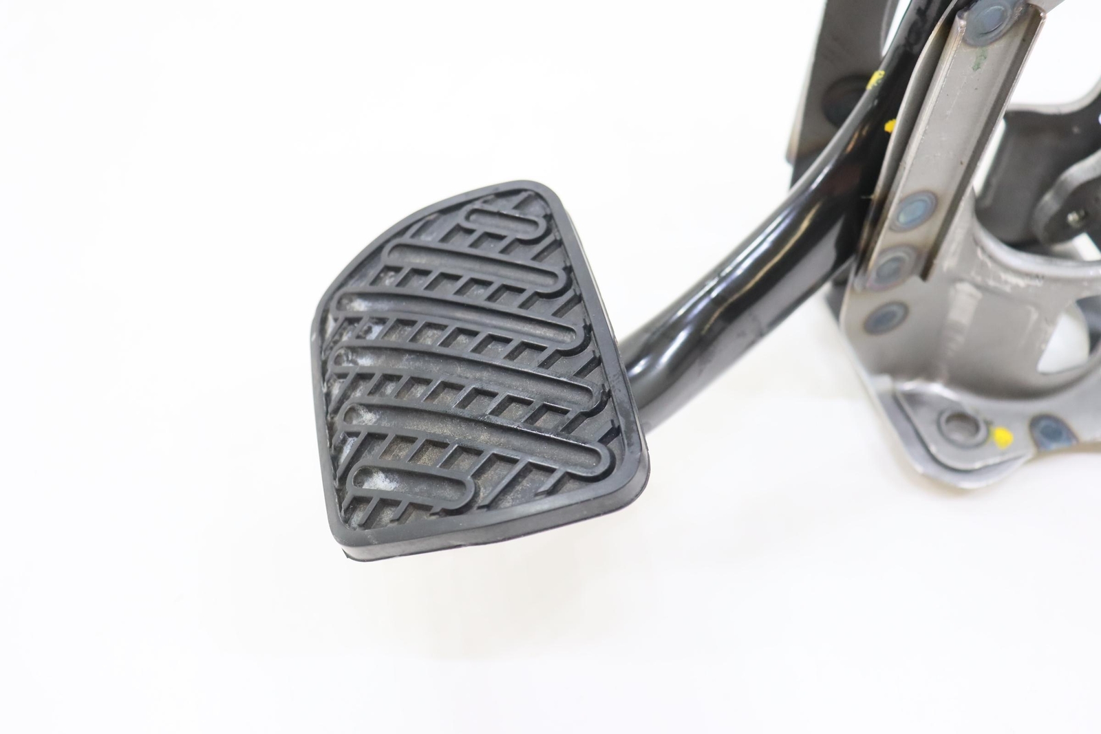 2016 2023 INFINITI Q50 EMERGENCY PARK PARKING BRAKE PEDAL OEM eBay