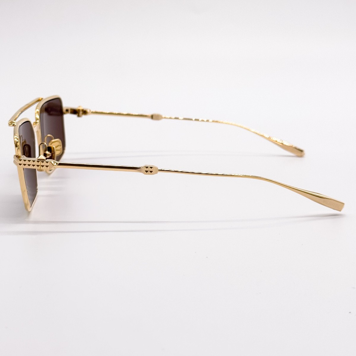 サングラス VALENTINO SS25 Unisex SUNGLASSES (VLS-111B-58 GLD-BRN GOLD) Valentino VLS111-B V-Sei Gold Mirror Aviator Sunglasses