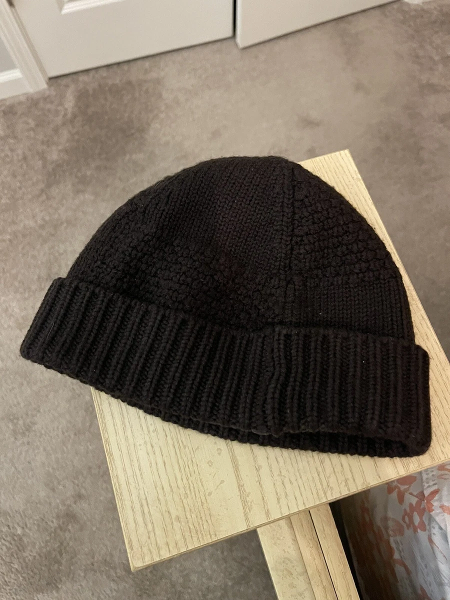 100% Authentic Louis Vuitton man hat Beanie Helsinki 100% Pure Wool.