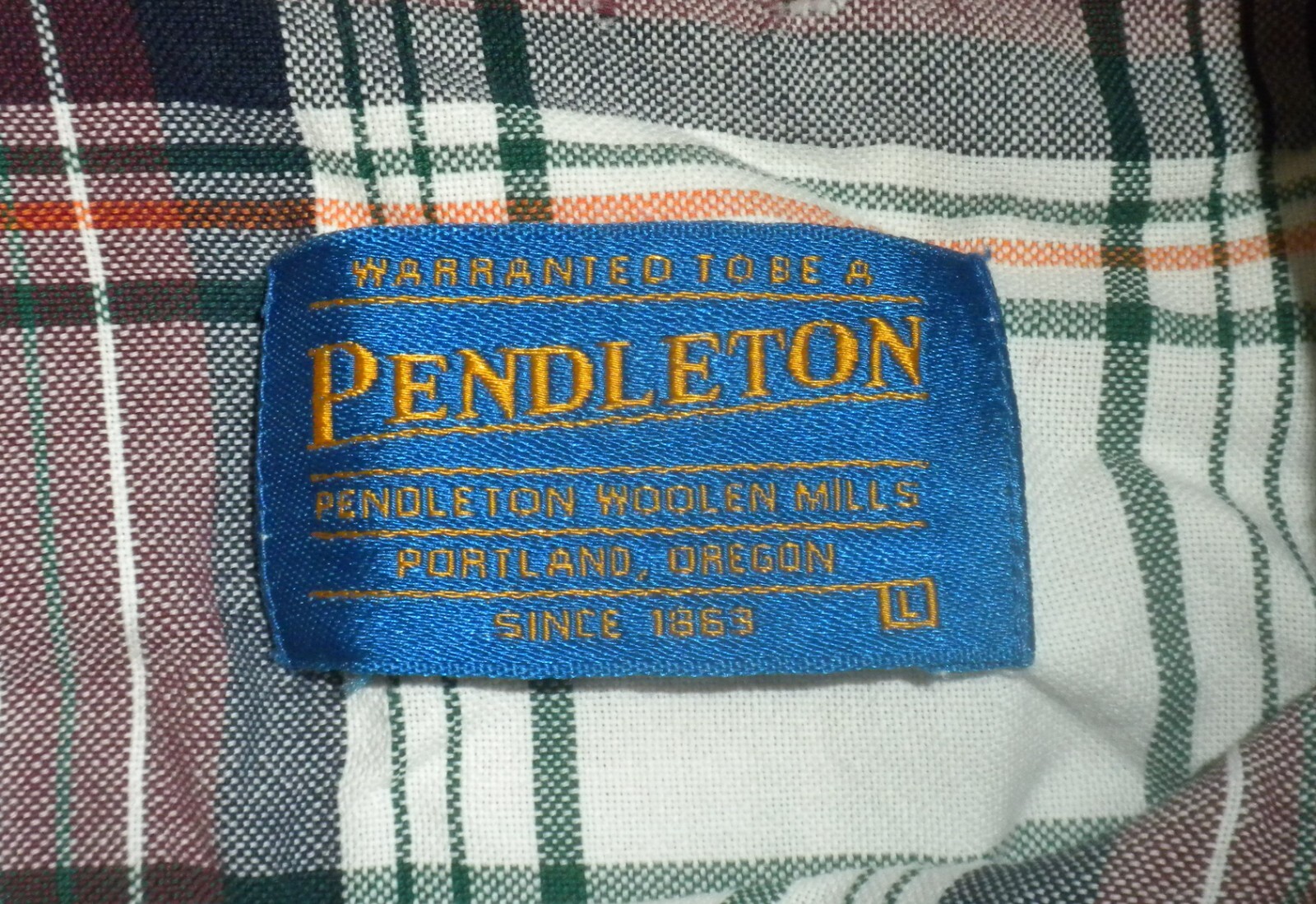 Pendleton Men's Maroon Plaid Button-down  Short S… - image 2