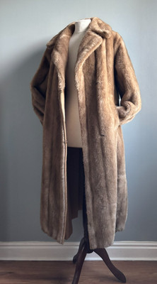 VINTAGE Astraka KUNSTFELL MANTEL lang MAXI 12 14 Glam Diva Wende Camel Mac