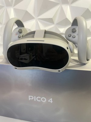 PICO 4 128GB 4K White VR Standalone Virtual Reality Viewer 30 Day Warranty