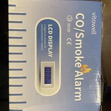 Vitowell CO/Smoke Alarm Battery Operated Box Of 3, New Open Box Batteries Incl.