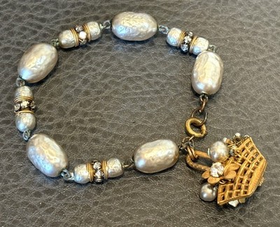 Vintage Unsigned MIRIAM HASKELL Bracelet Basket Charm Baroque PEARL FILIGREE