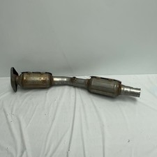 Walker 82664 Calcat Catalytic Converter Fits 2003-2004 Toyota Corolla Walker 82664 Calcat Catalytic Converter Fits 2003-2004 Toyota Corolla