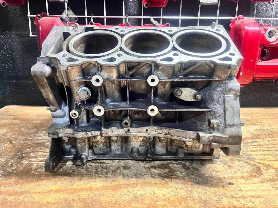 Conjunto de bloco desencapado motor Nissan 370z Infiniti G37 3.7L VQ37VHR 2008-2020 - Imagem 3 de 4