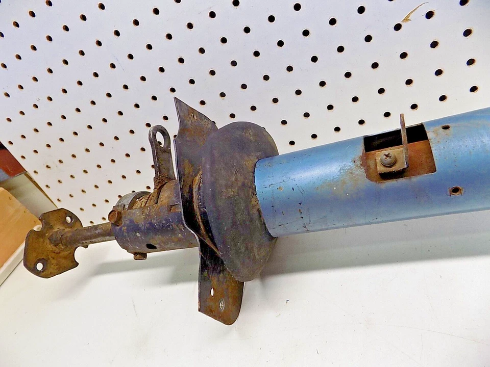 Columna de dirección asistida Buick Skylark 1961-1962 Foto 3 de 4