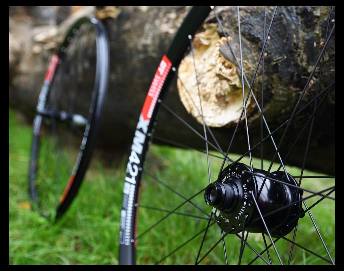 SON 28 boost dynamo Hope Pro boost black DT XM421 29