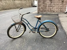 VINTAGE BICYCLE BY “ ROLLFAST “   (1940s  / 1950s )