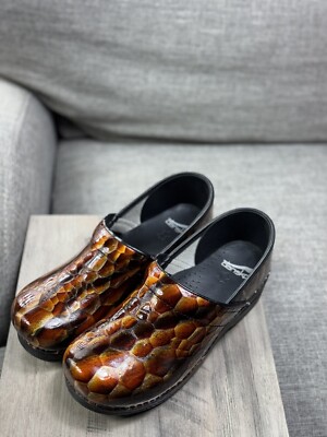 Dansko Professional Leather Clogs Shoes Women display picture 1