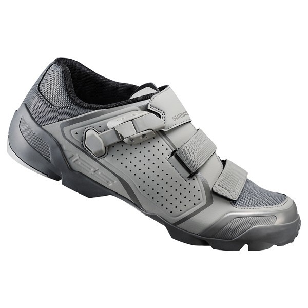 Chaussures VTT Shimano ME5 gris en pointure 41 pour homme et femme