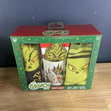 Men's The Grinch Christmas gift set: mug, crew socks, beanie