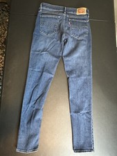 Levi  s 711 Skinny Women  s Size 27 x 28 Mid-Rise Stretchy Skinny Denim Jeans