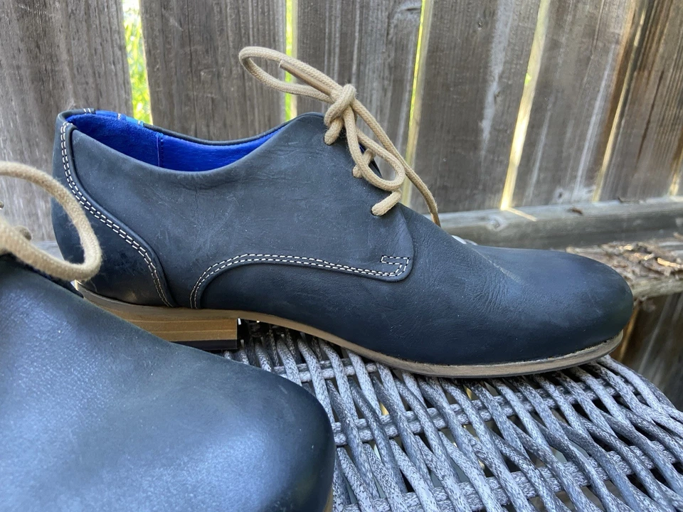 John Fluevog Radio CBC Derby Oxford Lace Up Shoes Sz 6.5 Navy Blue Leather - Image 3 of 4