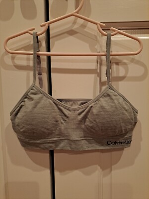 Girls Pack Of Bras Calvin Klein Size 10/12 NWOT Black And Gray