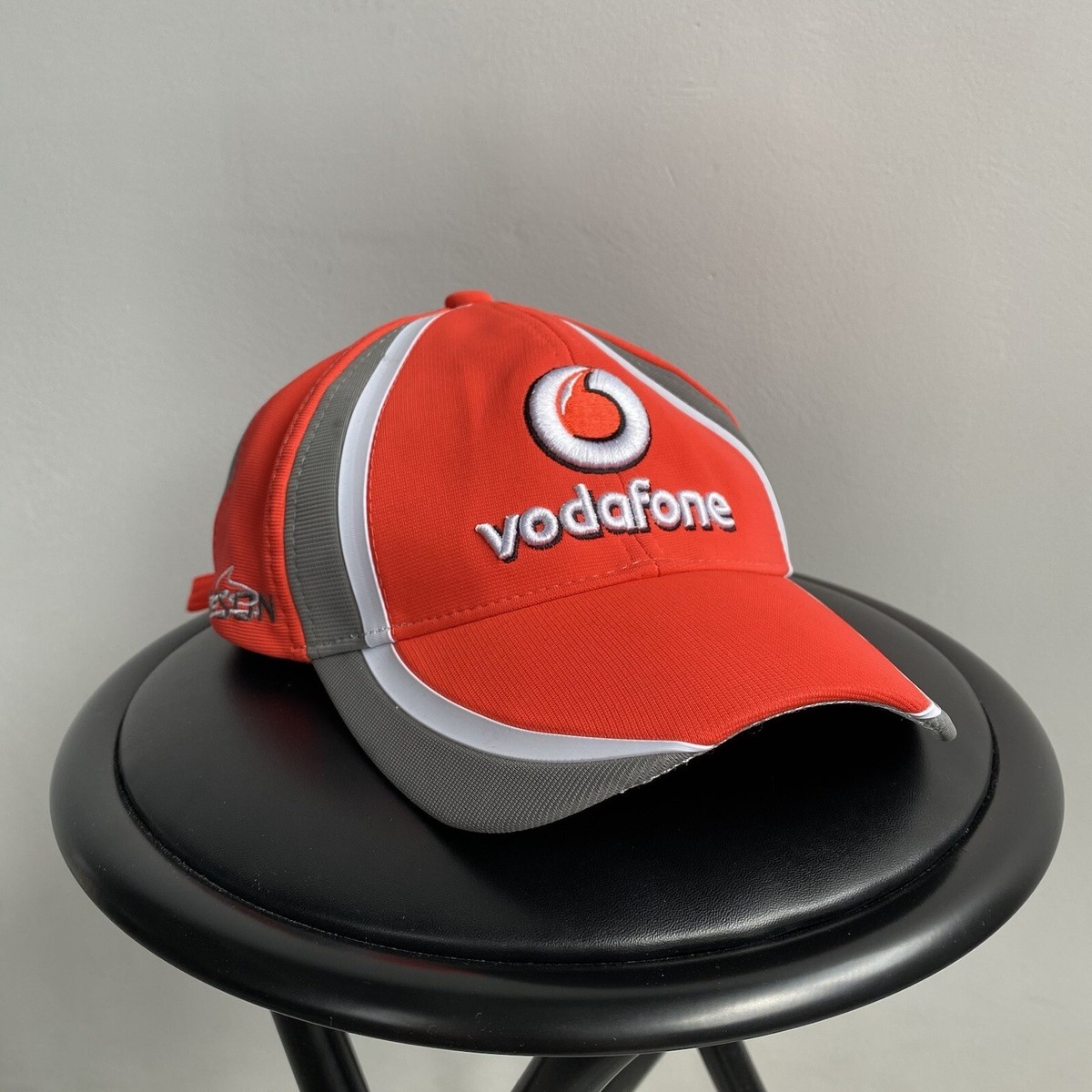 Vodafone McLaren Mercedes ヘルメット Vodafone McLaren Mercedes Orange Cap One Size | eBay UK