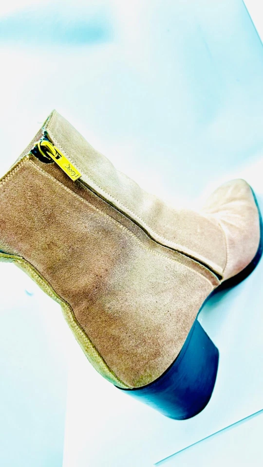 YSL Johnny Men’s Boot (Yves Saint Laurent)(Vintage Tom Ford Creative Head YSL) - image 3 of 4