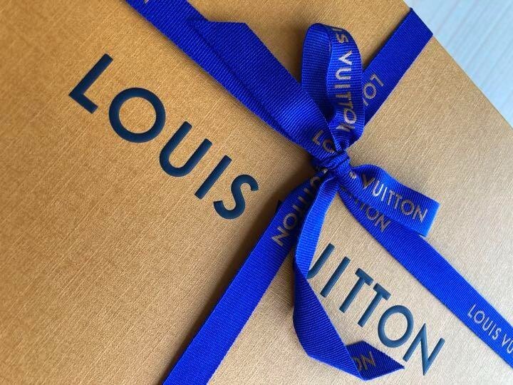 LOUISVUITTON ポストカード Louis Vuitton Visionary Journeys ポストカード - メルカリ