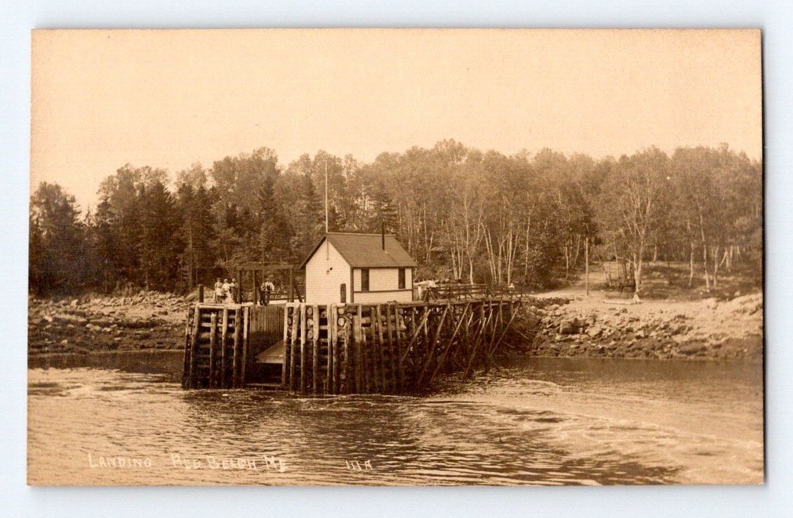 RPPC 1920'S. BEACH SCENE, MAINE, BOAT LANDING. POSTCARD. YD02 eBay