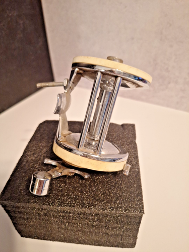 Garcia Mitchell 600A saltwater casting reel Vintage Made In France Used - 第 2/12 張圖片