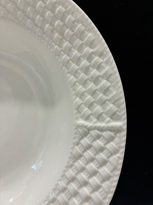 TIFFANY & CO. White Tiffany Weave Dinner Rimmed Soup Bowl Bone