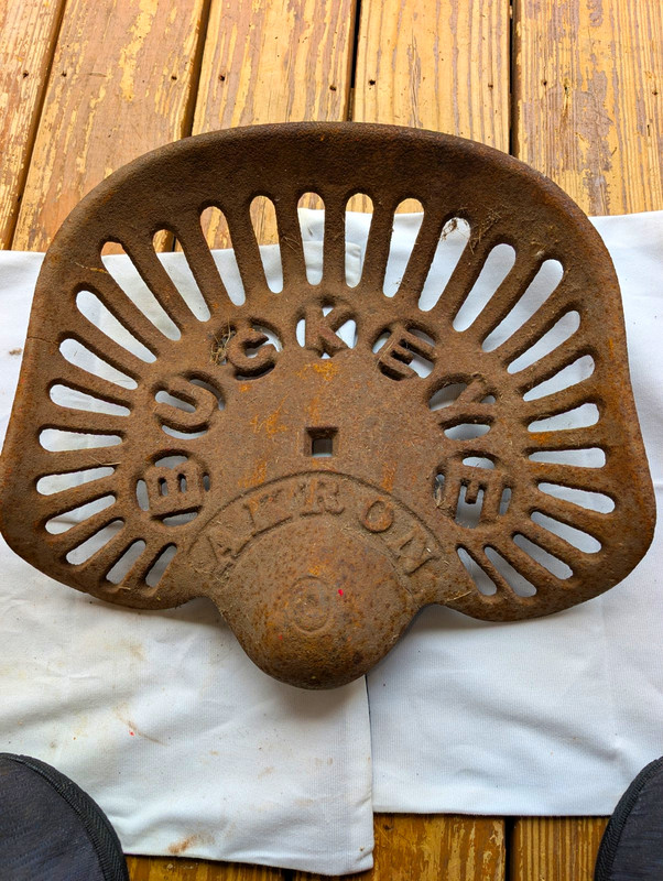 Buckeye Antique Vintage Cast Iron Tractor Equipment Seat Part