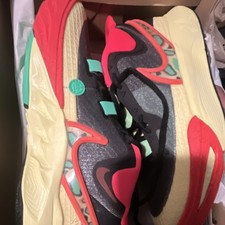 Nike Kyrie 8 GO (GS) Basketball Shoes Black/R...
