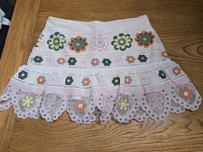 Pre-loved ZARA Women's Multicolor Mini Skirt Wt Embroidery And Lace Sz Large