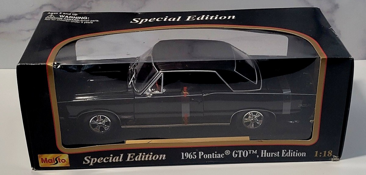 MAISTO 1965 Pontiac GTO HARD TOP HURST EDITION 1/18 Scale DIECAST