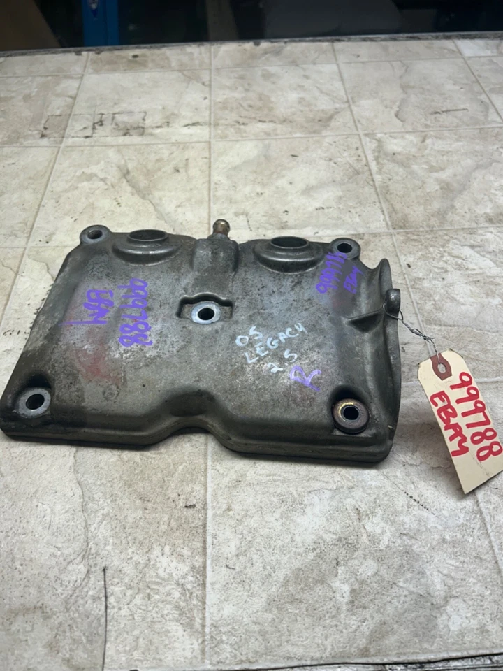 00-05 LEGACY 02-05 IMPREZA 03-05 FORESTER 2.5L SOHC Right Valve Cover Assembly - Image 4 of 4