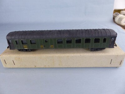 JEP 6662 HO Wagon Couvert à Bagages à Guérite SNCF 1/87