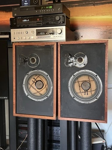 Vintage Acoustic Research AR6 Speakers New Surround, Clean Cabinets Beautiful image 3