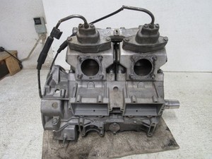19 ARCTIC CAT M8000 ALPHA ONE 1 ENGINE MOTOR CASES CRANK CYLINDER CTEC OEM #6802
