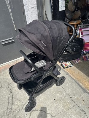 Nuna Triv Blk/white  Compact Infant - Baby Stroller Up To 50lbs