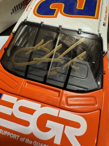 AUTOGRAPHED Kevin Harvick #29 ESGR Coast Guard 2004 1/24 Nascar Diecast - Picture 2 of 15