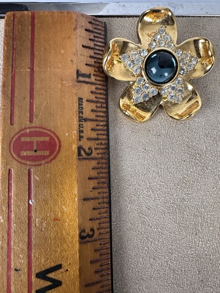 Broche Flor Napier Vintage Tono Dorado Azul Cabujón Estrás Prendedor Venta Inmobiliaria Foto 2 de 4