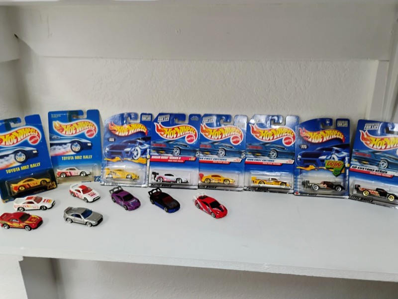 Hot Wheels Toyota Lot MR2 Celica Tacoma Pike's Peak First Edition 1998 1999 2001