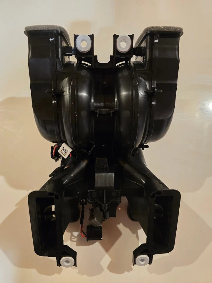 BMW Lüftergehäuse / Klimakanal 6411-9315950 Original Ersatzteil - Bild 2 von 3