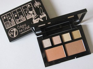 cheek glow illuminator