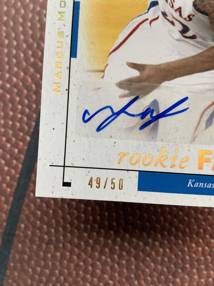 RARO 🔥2011-12 SP Auténtico MARCUS MORRIS RC AUTOMÁTICO #/50 novato F/X autógrafo 🏀 Foto 4 de 4